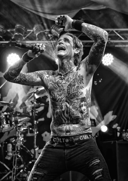 BUCKCHERRY / ROSEMOUNT HOTEL, PERTH / PETE GARDNER
