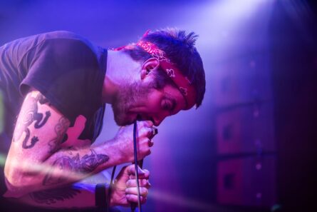 CLOWNS / CROWBAR, SYDNEY / DAN TURNER