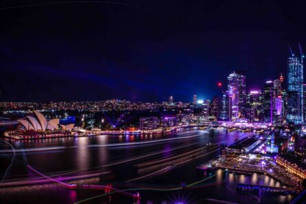 VIVID SYDNEY 1 / TAM SCHILLING