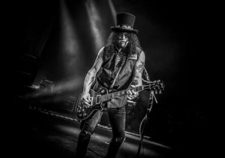 SLASH / RIVERSTAGE / MATT YOUNG