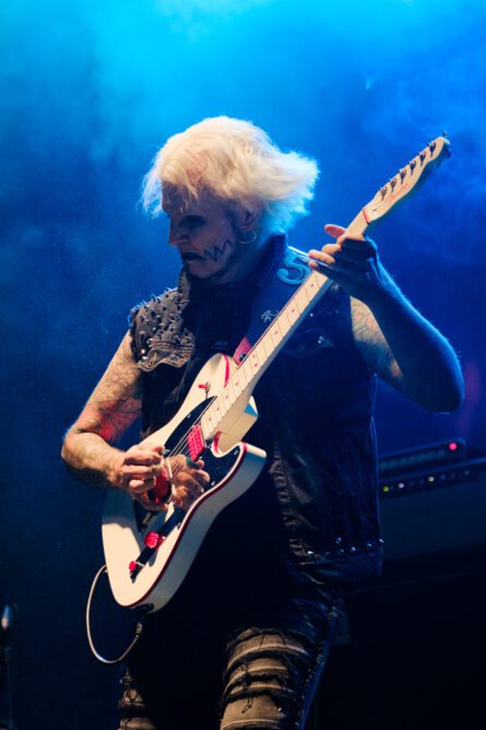 JOHN 5 / METRO CITY / ADRIAN THOMSON