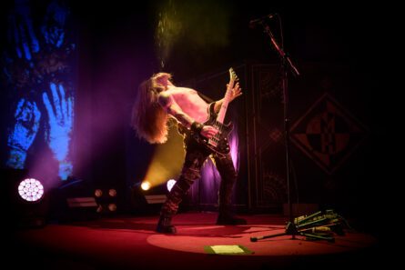MACHINE HEAD 2 / ASTOR / ADRIAN THOMSON
