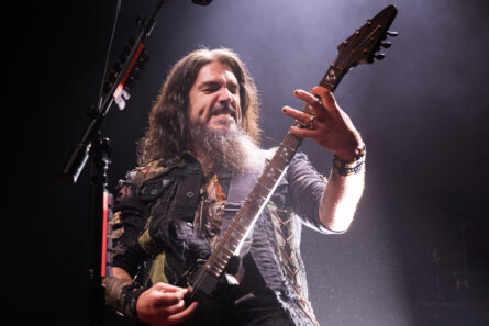 MACHINE HEAD / ASTOR / ADRIAN THOMSON