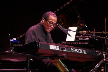 HERBIE HANCOCK 4 / PERTH CONCERT HALL / ADRIAN THOMSON