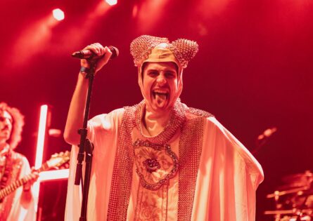 BATTLESNAKE / FORUM THEATRE / MICHAEL GOW
