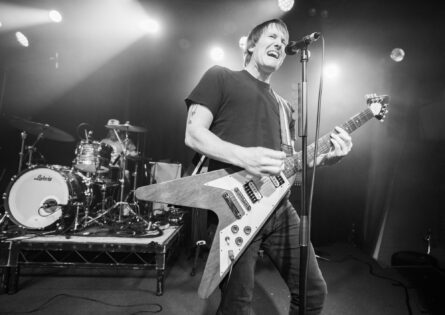 ASH / THE GOV / MICHAEL SELGE