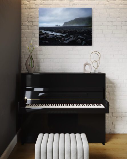 ICELAND BLACK SAND BEACH / ROB MEZZATESTA - Image 5