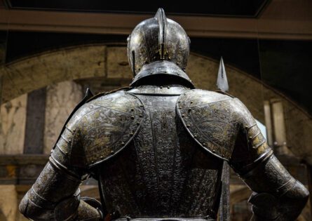 NAPLES STEEL ARMOUR / ROB MEZZATESTA