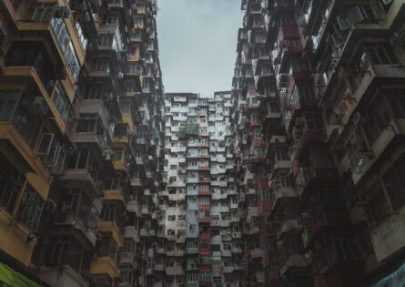 YIK CHEONG BUILDING HK / TAMMY CHOO